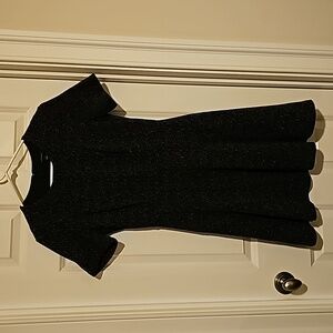 Ann Taylor Black/White Dress size 4 *Like New*